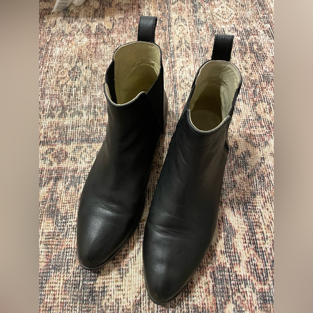 Nisolo Chelsea Boot